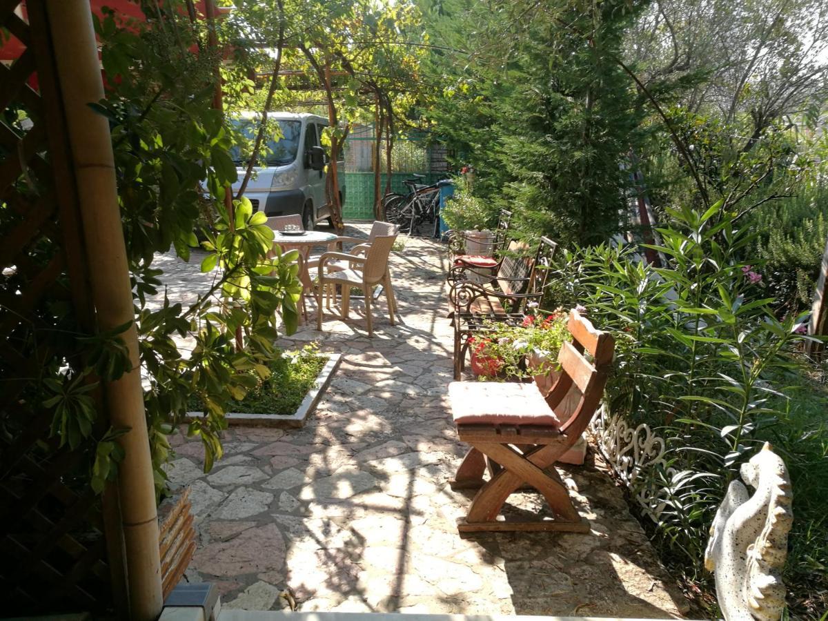 Arti Vila Ksamil Exterior foto