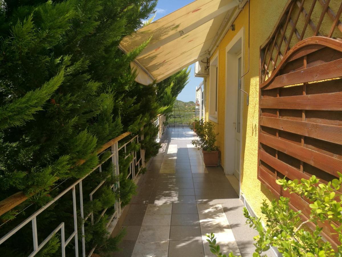 Arti Vila Ksamil Exterior foto