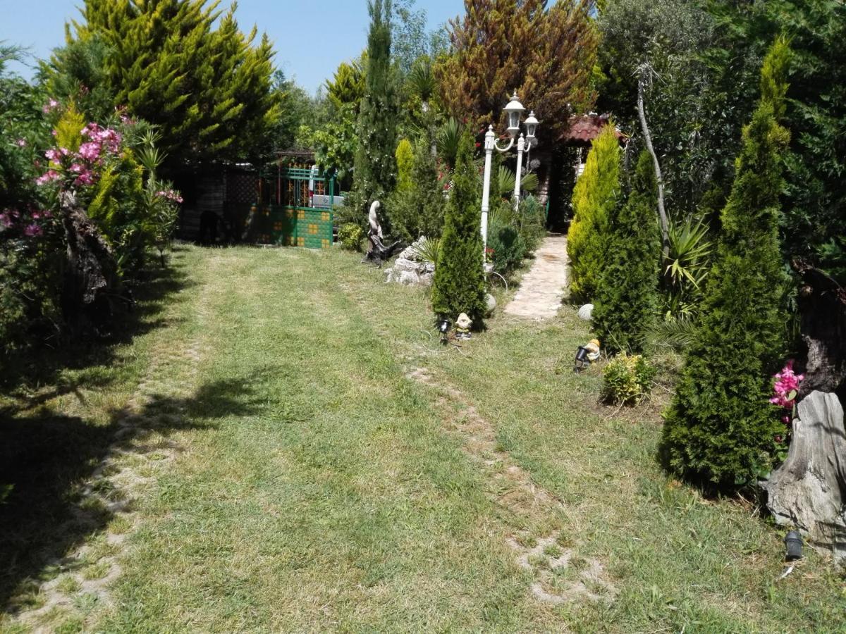 Arti Vila Ksamil Exterior foto
