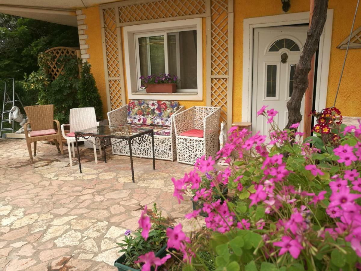 Arti Vila Ksamil Exterior foto